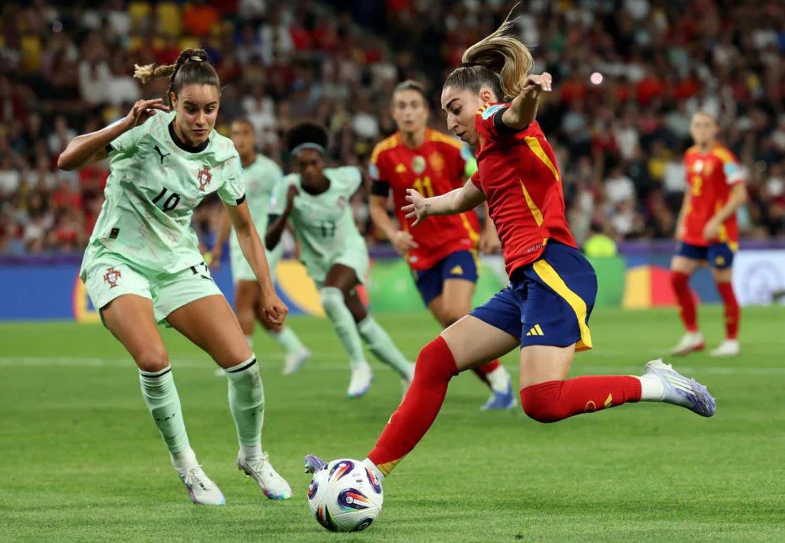 九游课程-包含墨西哥女足备战大西洋杯，士气高昂的词条