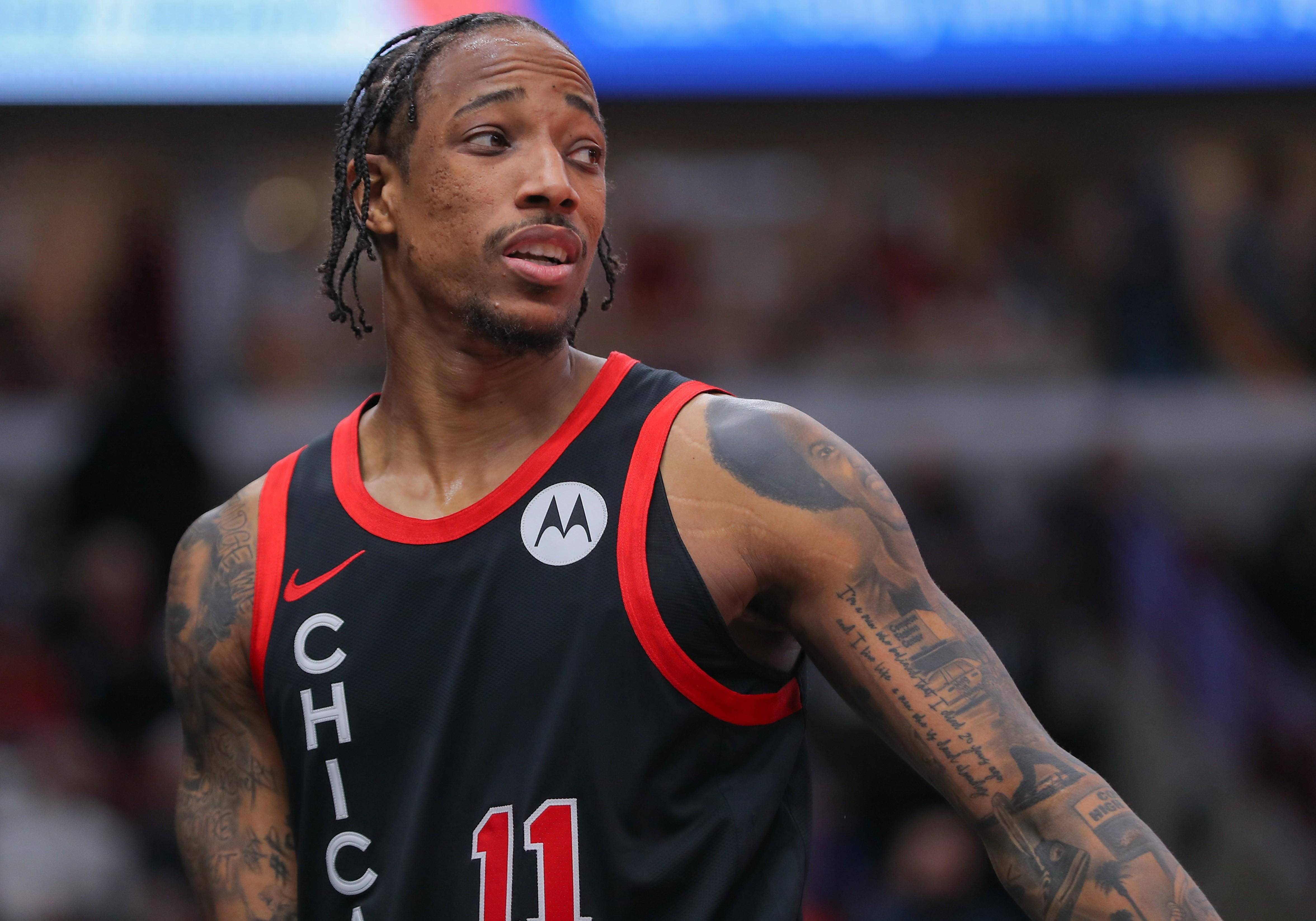 九游在线-包含球队上演绝杀大战,德罗赞成赛季最佳球星的词条