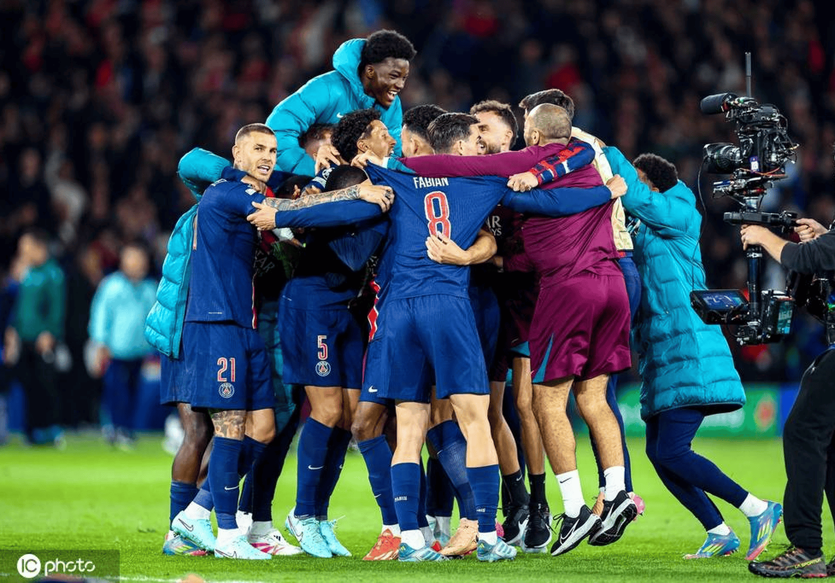 巴黎圣日耳曼受伤多人，客场输球遗憾的简单介绍